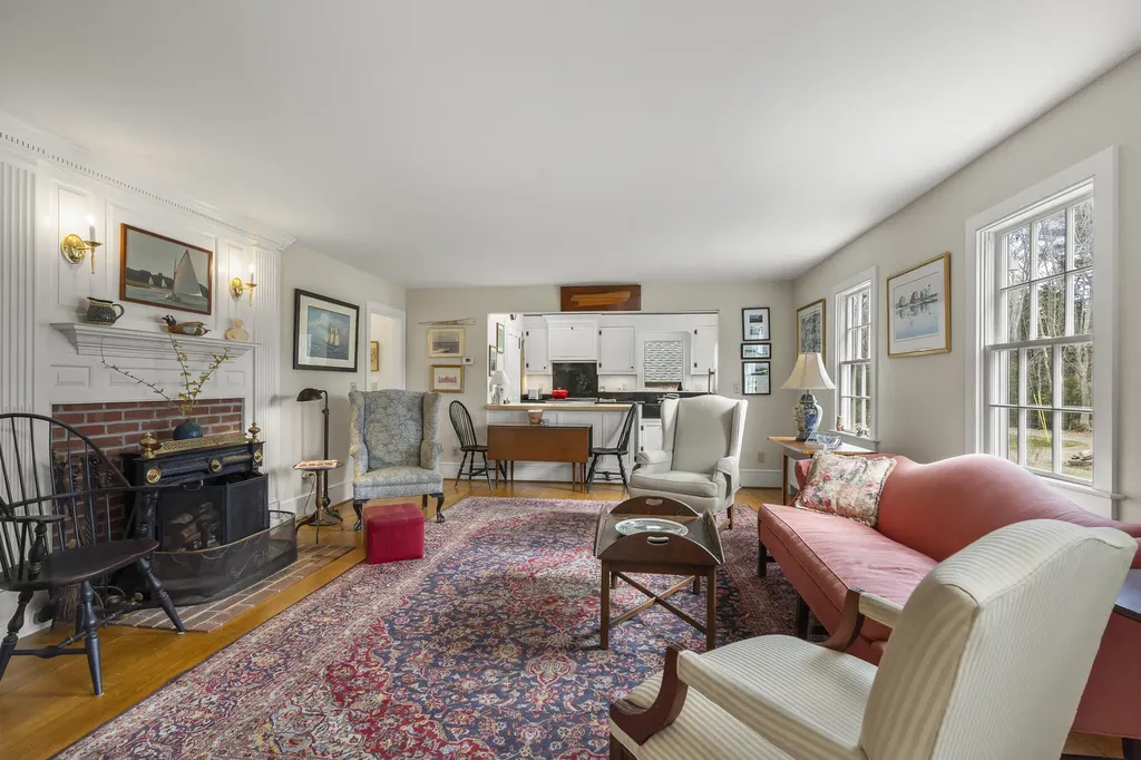 49 Tukey Lane Bristol ME 04541