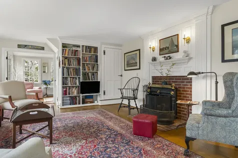 49 Tukey Lane Bristol ME 04541