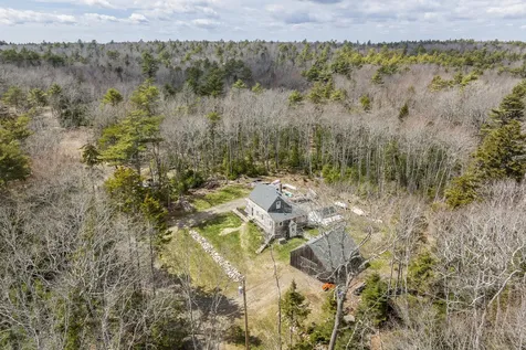 49 Tukey Lane Bristol ME 04541