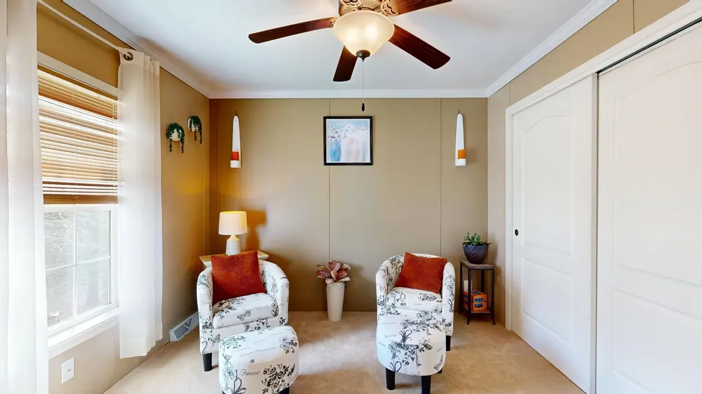 5 Parkview Lane Lewiston ME 04240