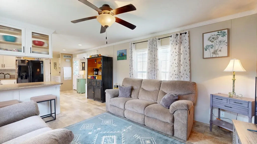 5 Parkview Lane Lewiston ME 04240