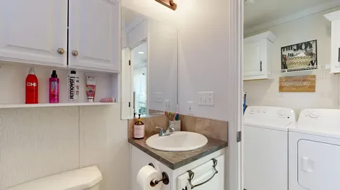5 Parkview Lane Lewiston ME 04240