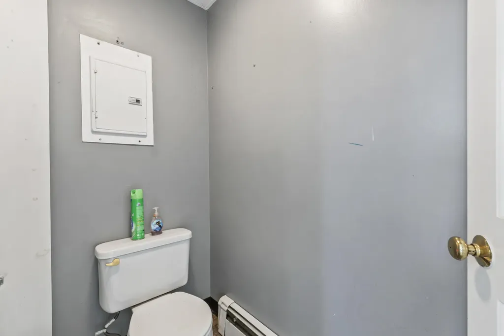 59 Bangor Street Augusta ME 04330