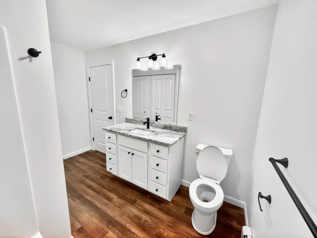 35 Moosehead Lane Whitefield ME 04353