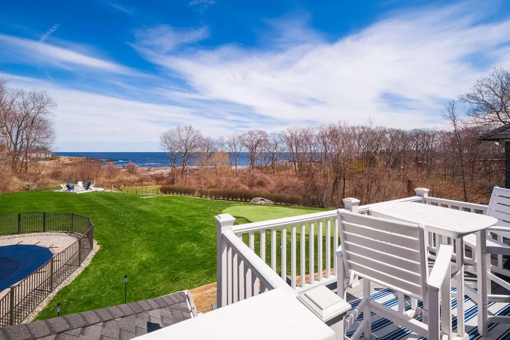 1 Cove Road York ME 03902
