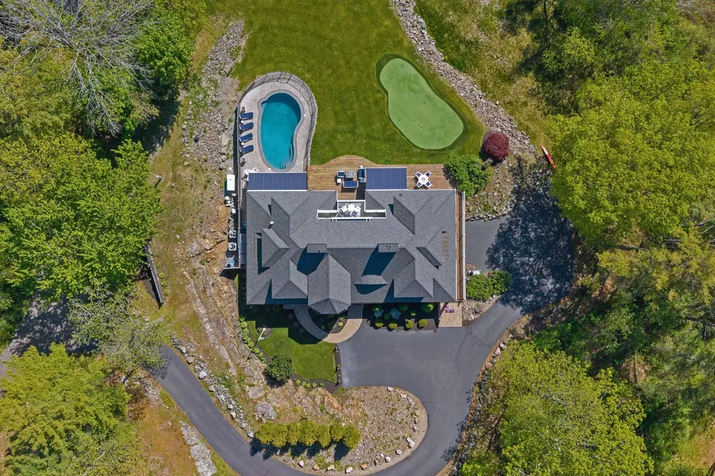 1 Cove Road York ME 03902