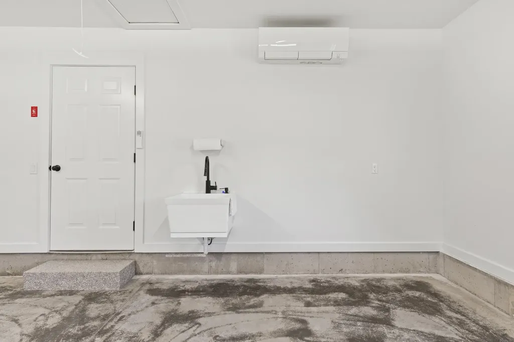 177 Old Orchard Road Buxton ME 04093