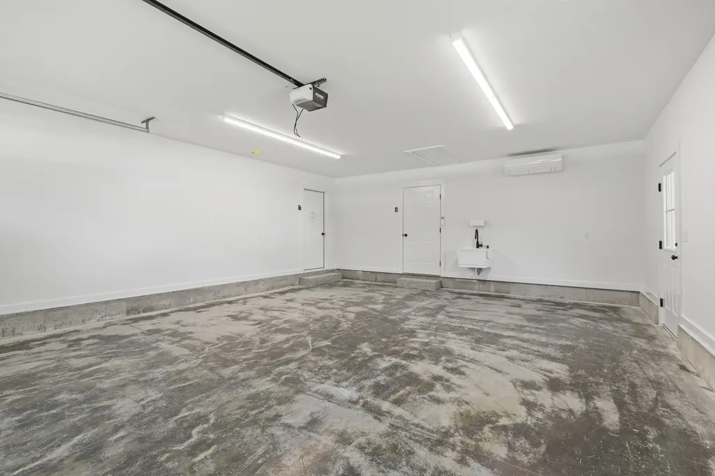 177 Old Orchard Road Buxton ME 04093