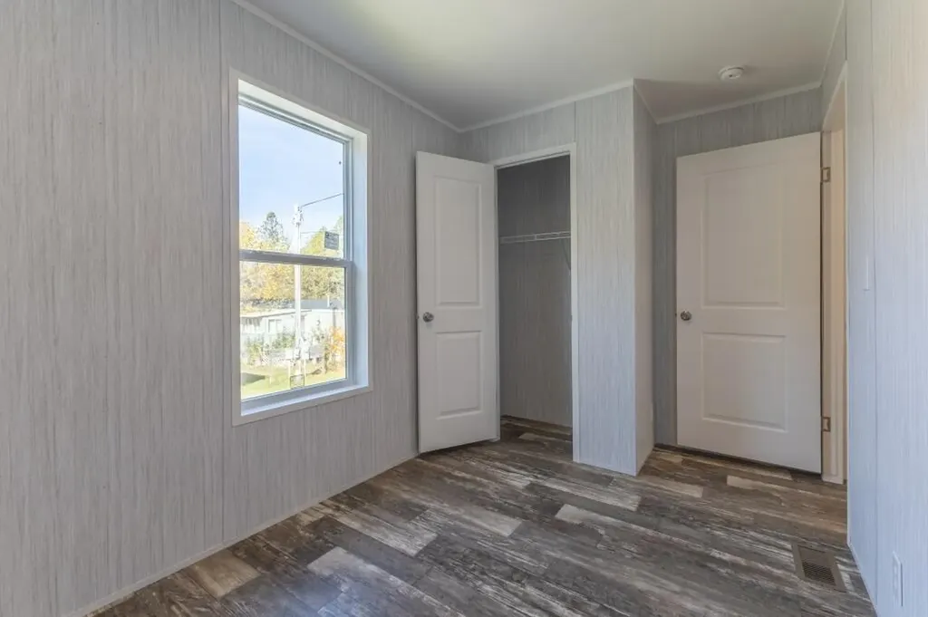 16 Shadow Lane Holden ME 04429