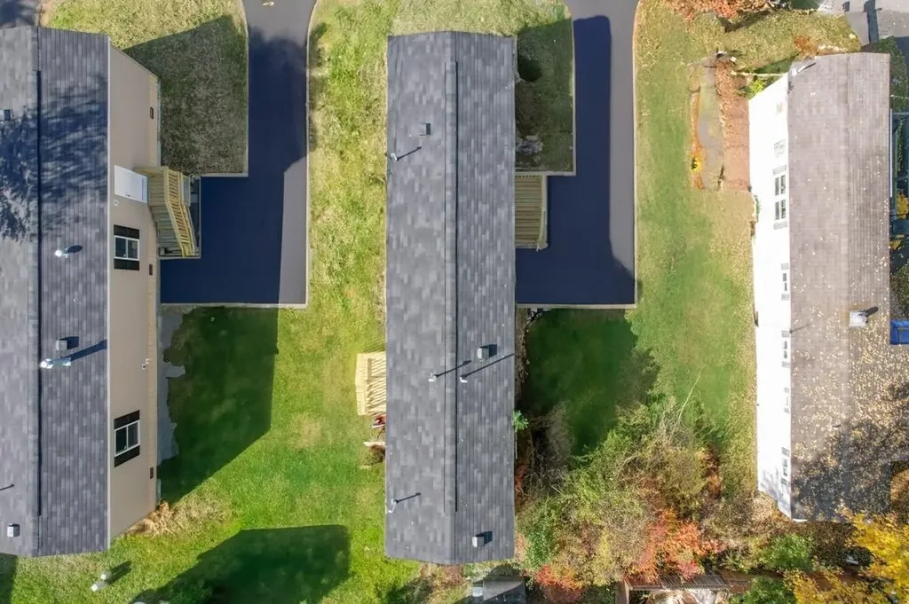 16 Shadow Lane Holden ME 04429
