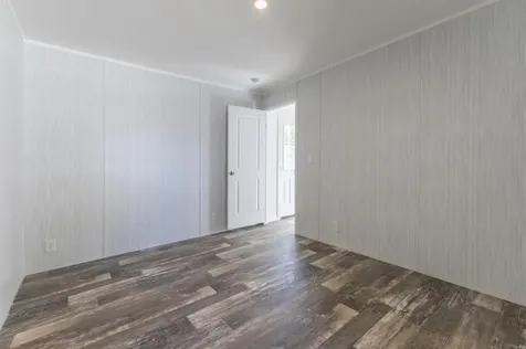 16 Shadow Lane Holden ME 04429