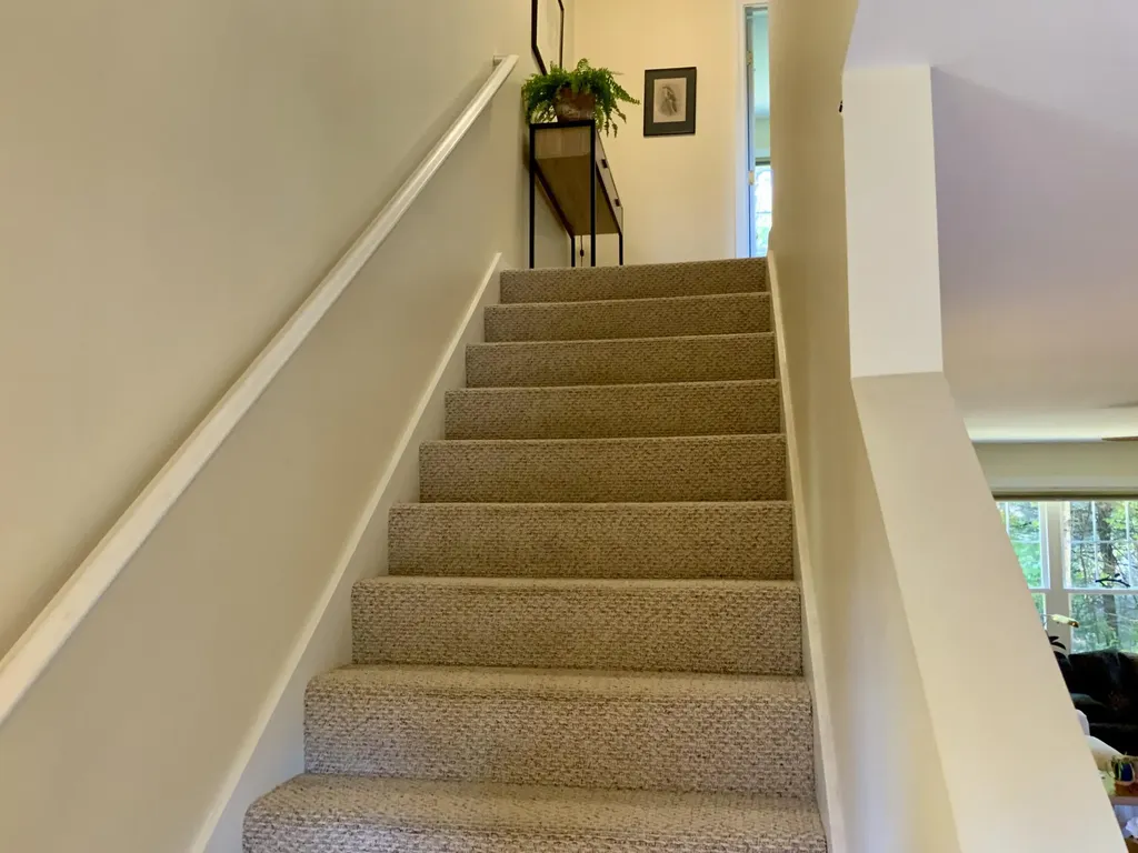 15 Edgefield Lane Brunswick ME 04011