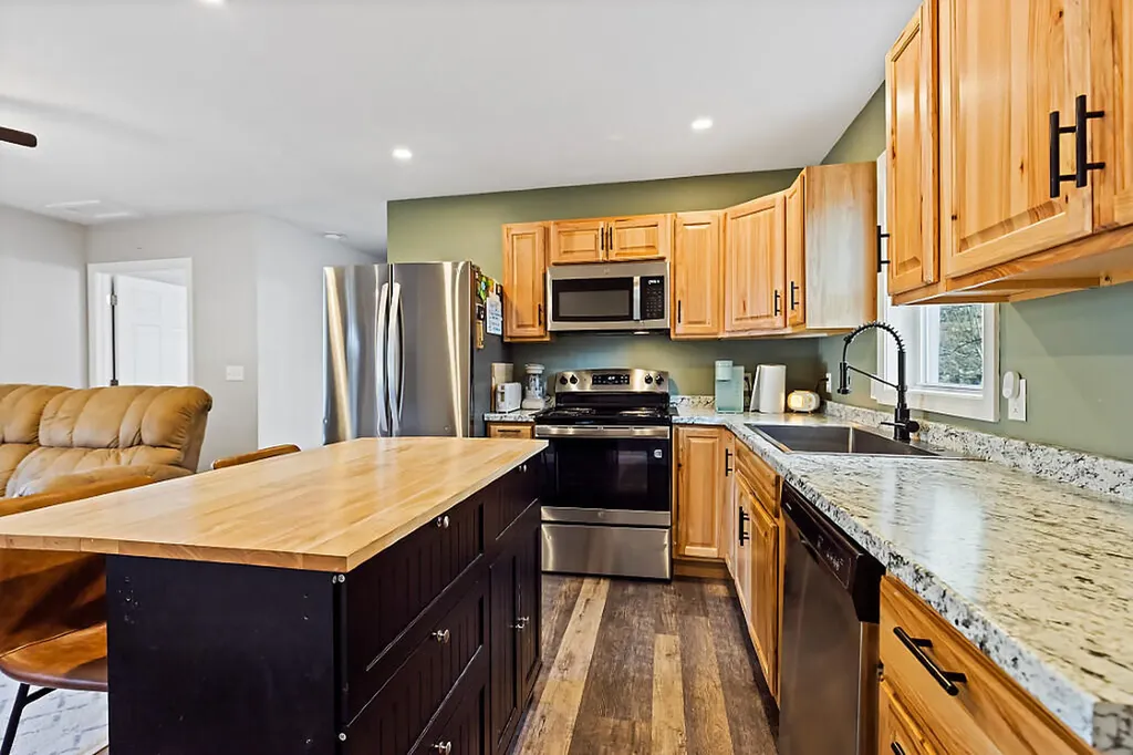 312 Old Brunswick Road Gardiner ME 04345