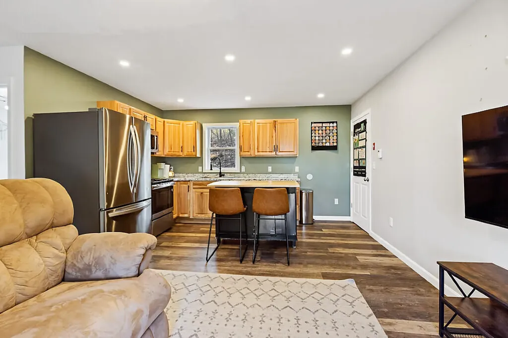 312 Old Brunswick Road Gardiner ME 04345