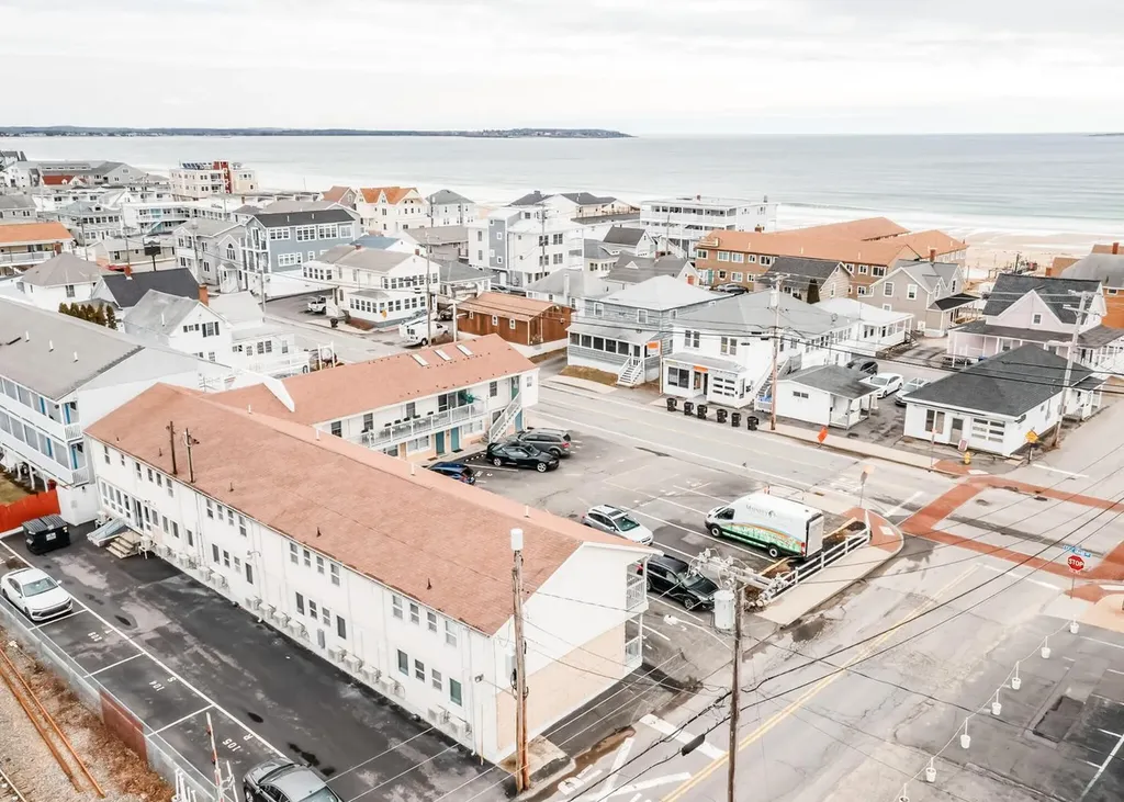 78 E Grand Avenue Old Orchard Beach ME 04064