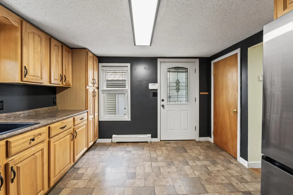 133 Main Street Sumner ME 04292