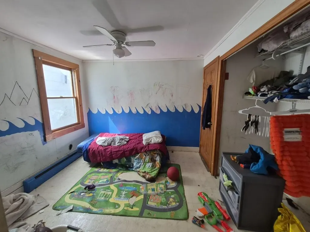 27 Royal Street Winthrop ME 04364