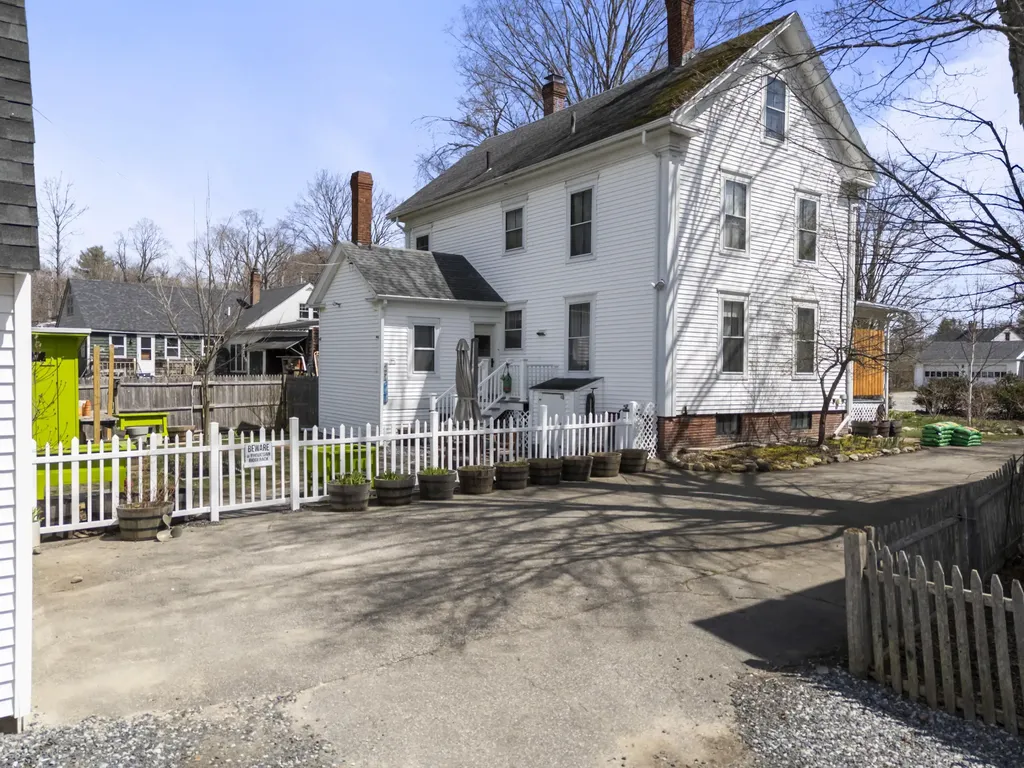 169 Portland Street South Berwick ME 03908