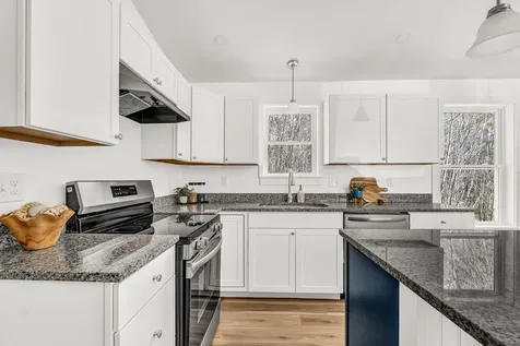 1269 Pequawket Trail Standish ME 04091