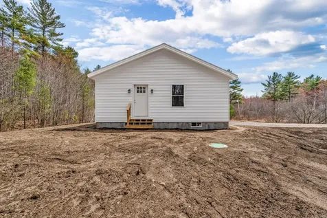 1269 Pequawket Trail Standish ME 04091