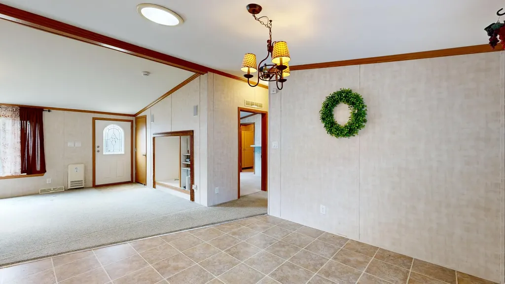 13 Evergreen Road Lewiston ME 04240