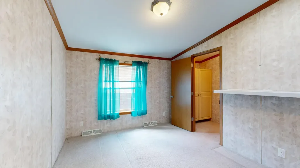 13 Evergreen Road Lewiston ME 04240