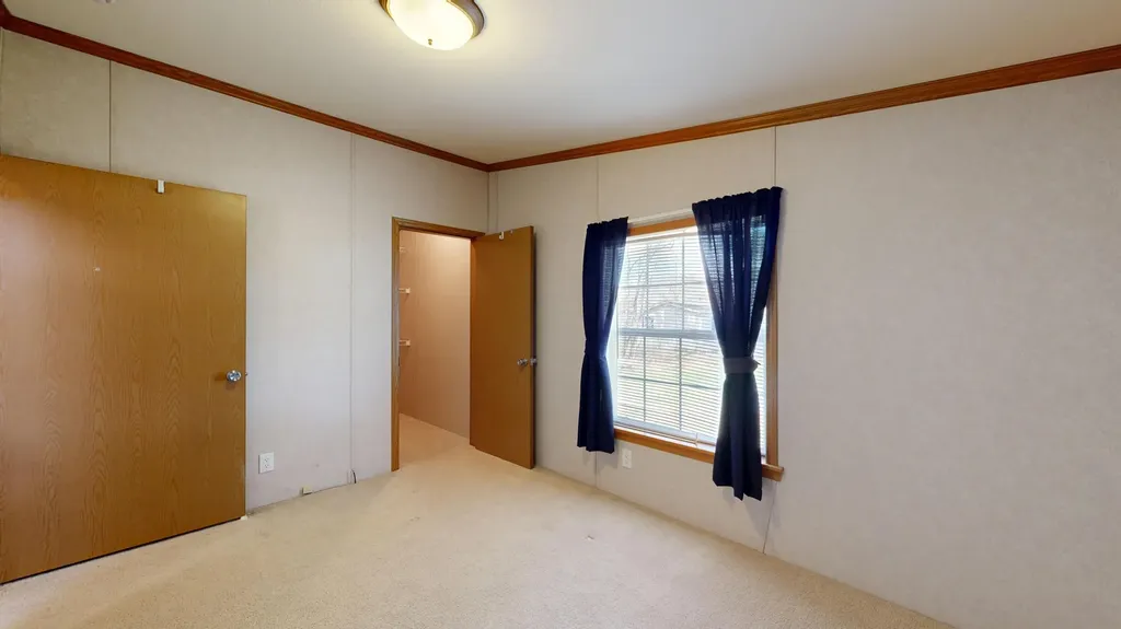 13 Evergreen Road Lewiston ME 04240