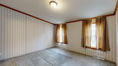 13 Evergreen Road Lewiston ME 04240