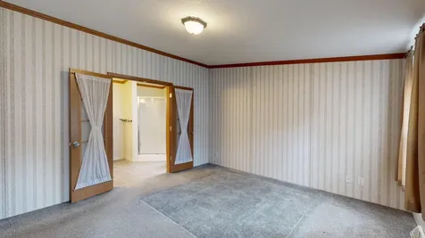 13 Evergreen Road Lewiston ME 04240