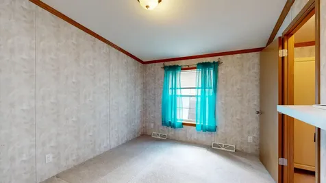 13 Evergreen Road Lewiston ME 04240