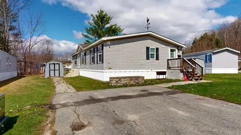 13 Evergreen Road Lewiston ME 04240