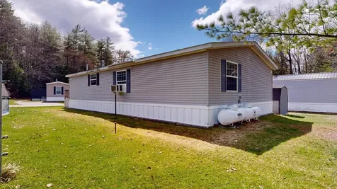 13 Evergreen Road Lewiston ME 04240