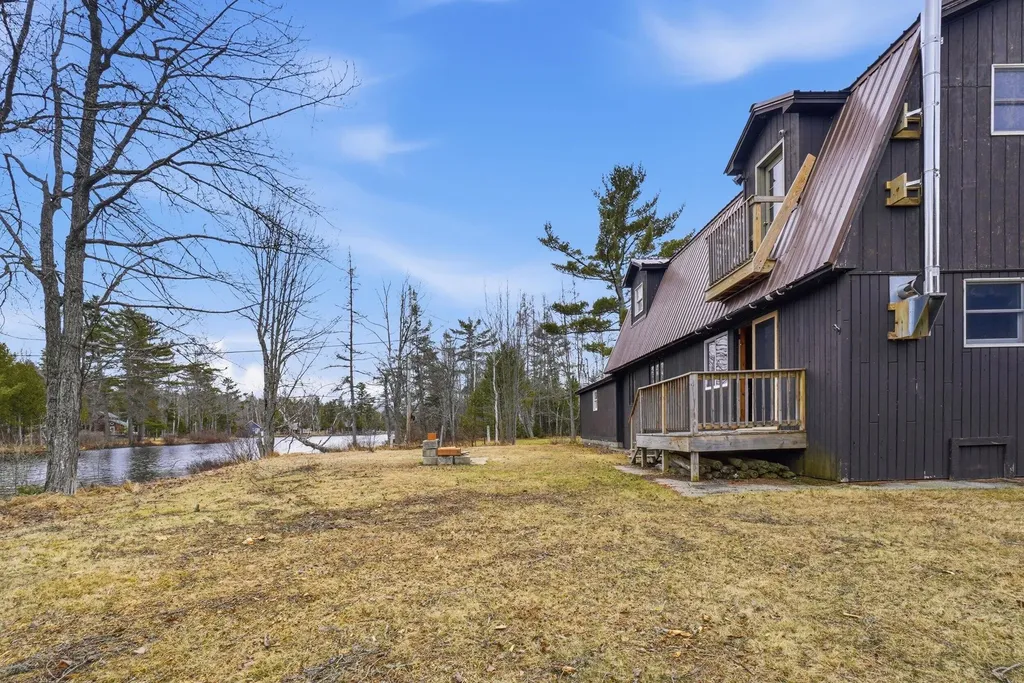 16 Middle Smith Pond Road T3 Indian Purchase Twp ME 04462