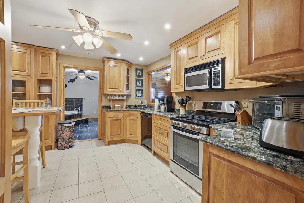 16 Middle Smith Pond Road T3 Indian Purchase Twp ME 04462