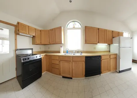 499 Aroostook Avenue Millinocket ME 04462
