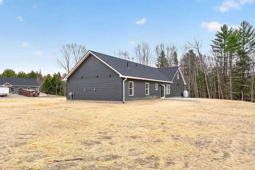 103 Mcgrath Pond Loop Road Belgrade ME 04917