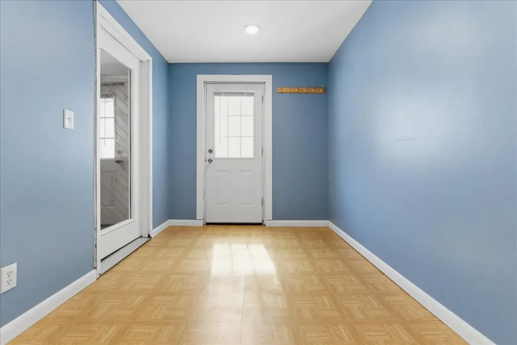 304 Hardscrabble Road Poland ME 04274