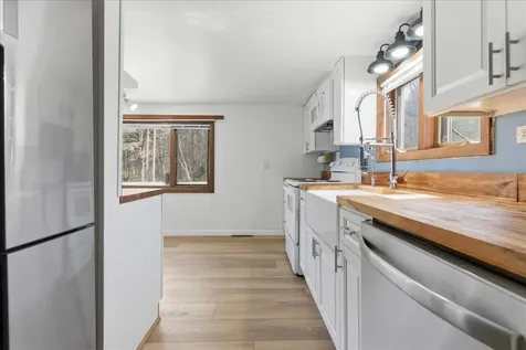 304 Hardscrabble Road Poland ME 04274