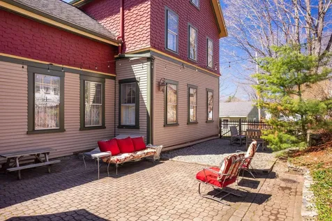 88 York Street York ME 03909