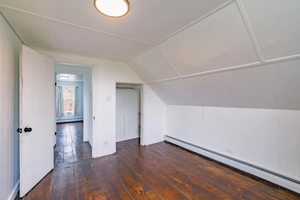 1216 Main Street Waldoboro ME 04572