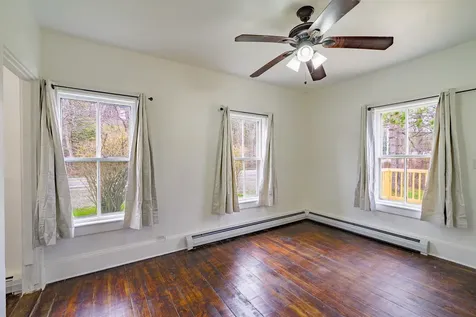 1216 Main Street Waldoboro ME 04572