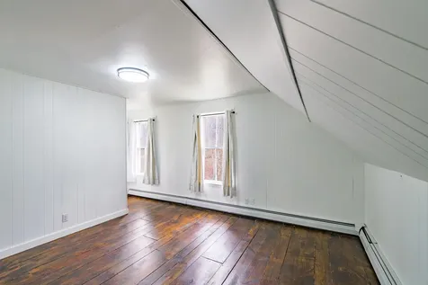 1216 Main Street Waldoboro ME 04572