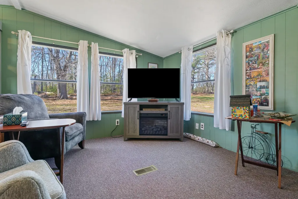 417 N Berwick Road Wells ME 04090
