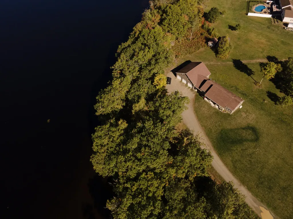 45 Oakview Lane Enfield ME 04493