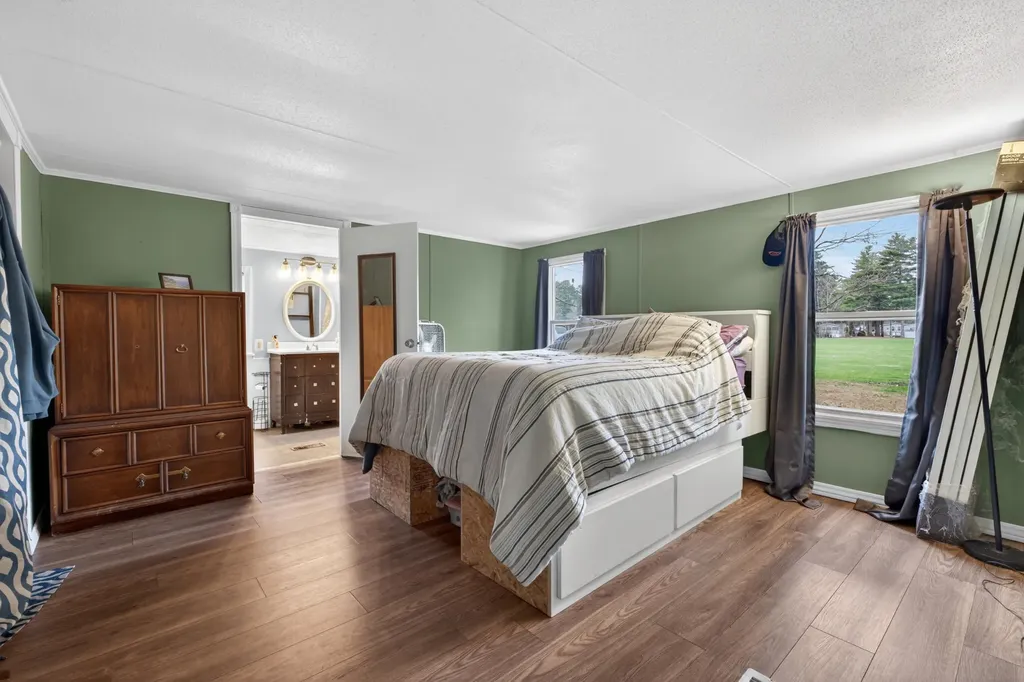 1 Williams Circle Brunswick ME 04011