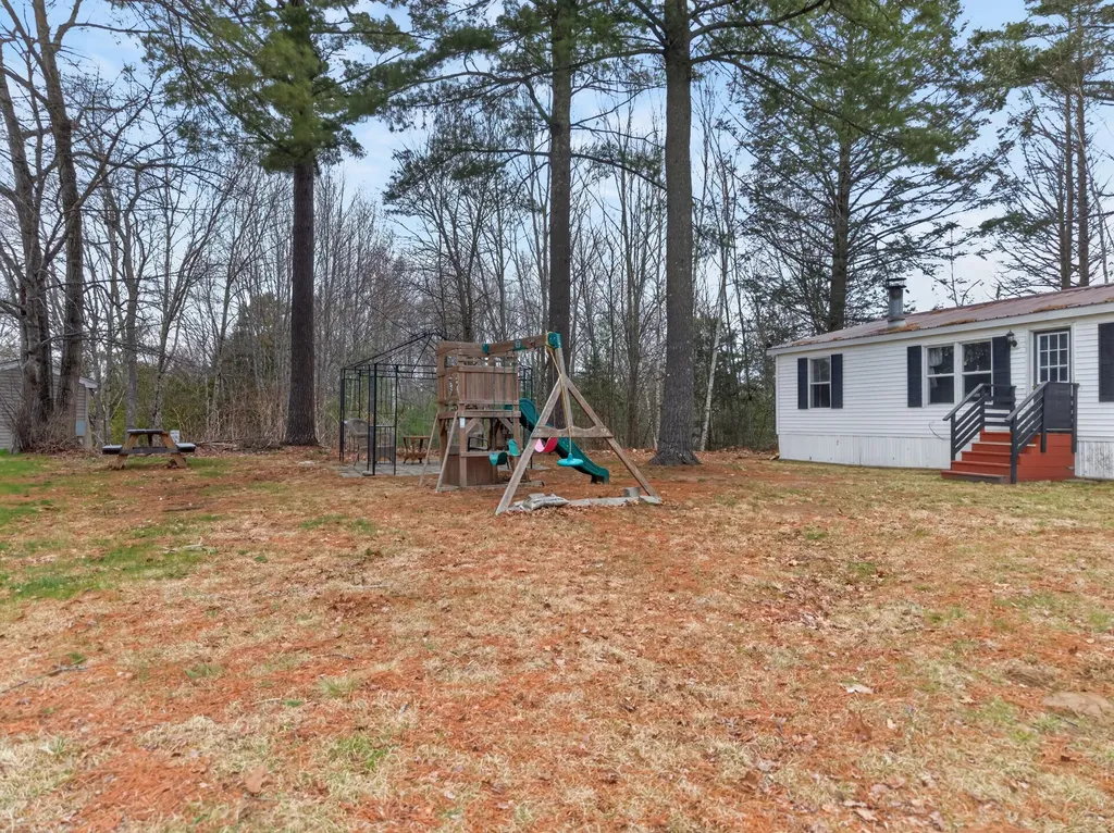 1 Williams Circle Brunswick ME 04011