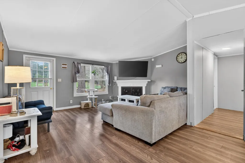 1 Williams Circle Brunswick ME 04011