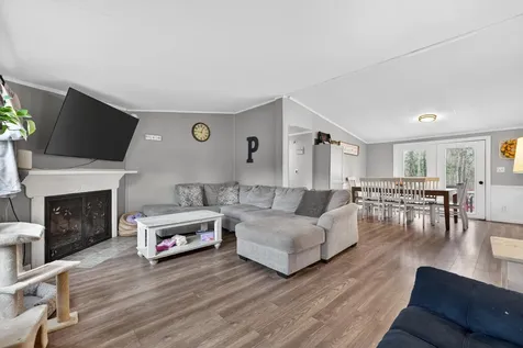 1 Williams Circle Brunswick ME 04011