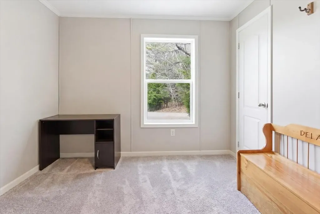 15 Blue Rock Road Monmouth ME 04259
