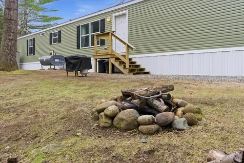 15 Blue Rock Road Monmouth ME 04259